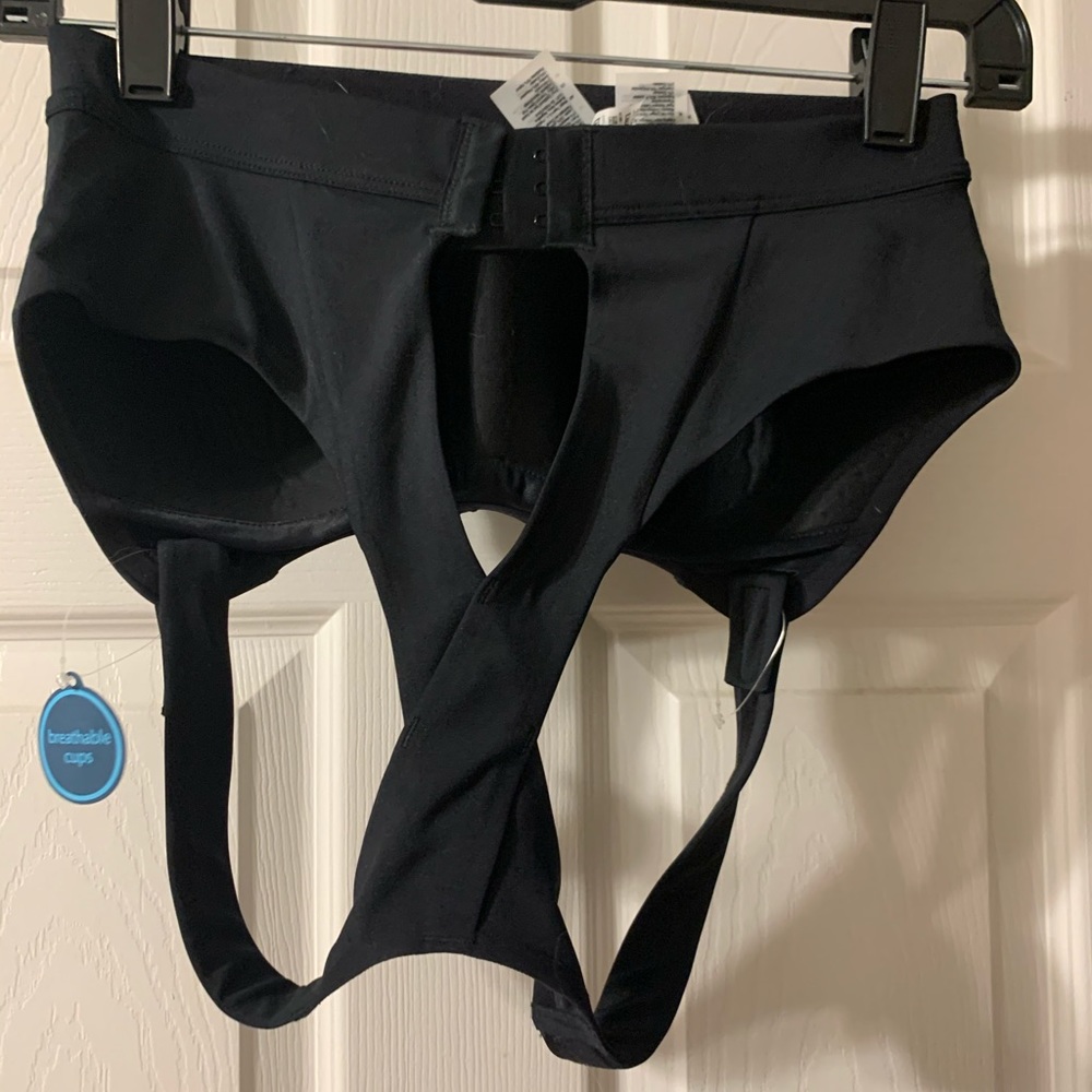 Brooks Juno Sports Bra (32D) Black